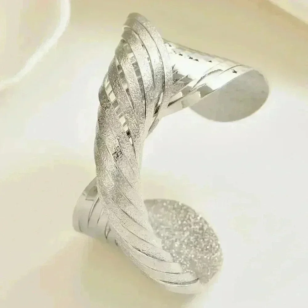 Women'S Fashion Open Cuff Bracelet - Picture 2 of 5